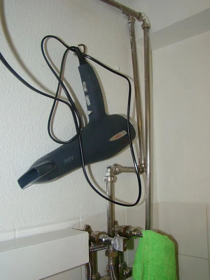Santo Amaro 112B Motel Lisbon
